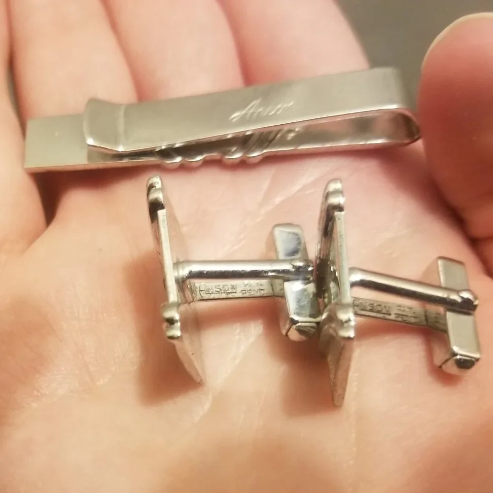 vintage signed Anson tie clip and matching cufflinks